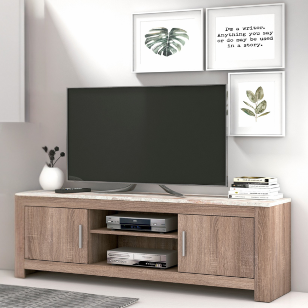 Mueble de TV Mojácar 173 cm, con dos puertas y estantes abiertos, estilo rústico-mediterráneo.