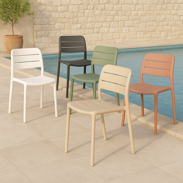 Silla de exterior apilable modelo Tollo en polipropileno – diseño moderno disponible en 5 colores