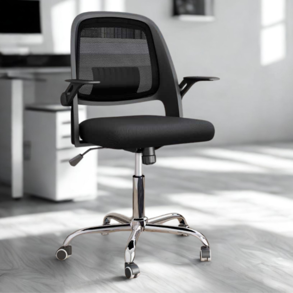 Silla de oficina Ergoflex con respaldo en tela, base cromada y brazos abatibles, ideal para teletrabajo. Envío en Murcia.